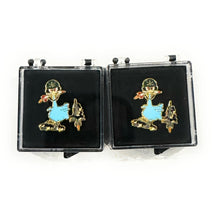 Load image into Gallery viewer, OOzlefinch Lapel Pin
