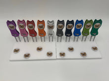 Load image into Gallery viewer, Eagle Rising Warrant Officer Waffle Golf Towel and Divot Tool with Eagle Rising Magnetic Ball Marker The Quiet Professionals
